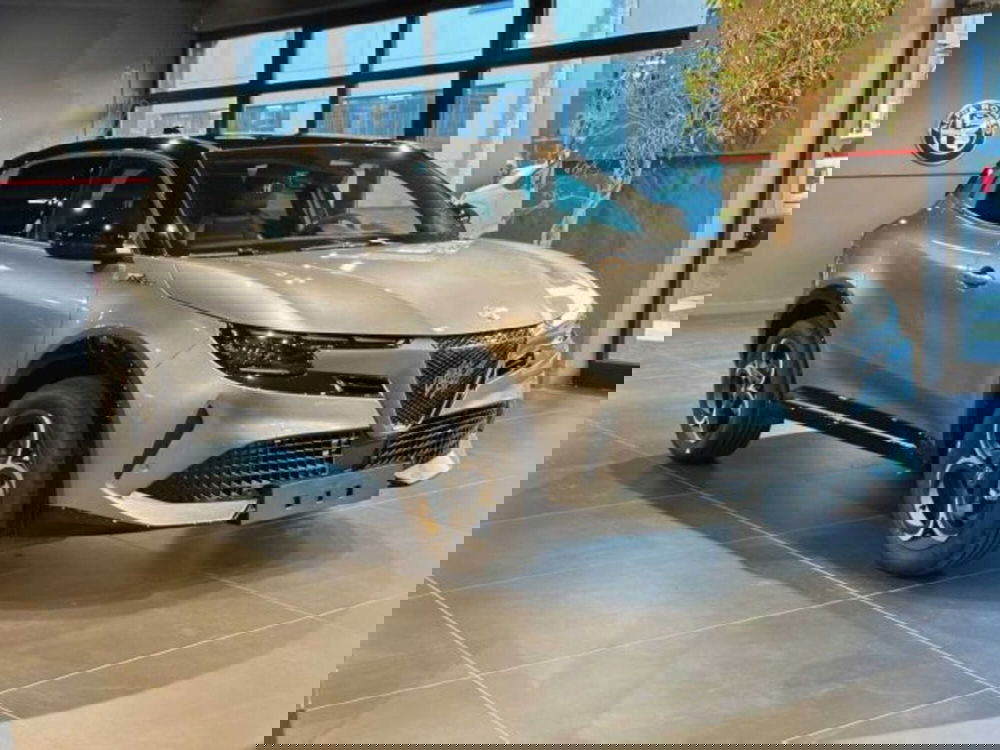 Alfa Romeo Junior nuova a Sondrio (7)