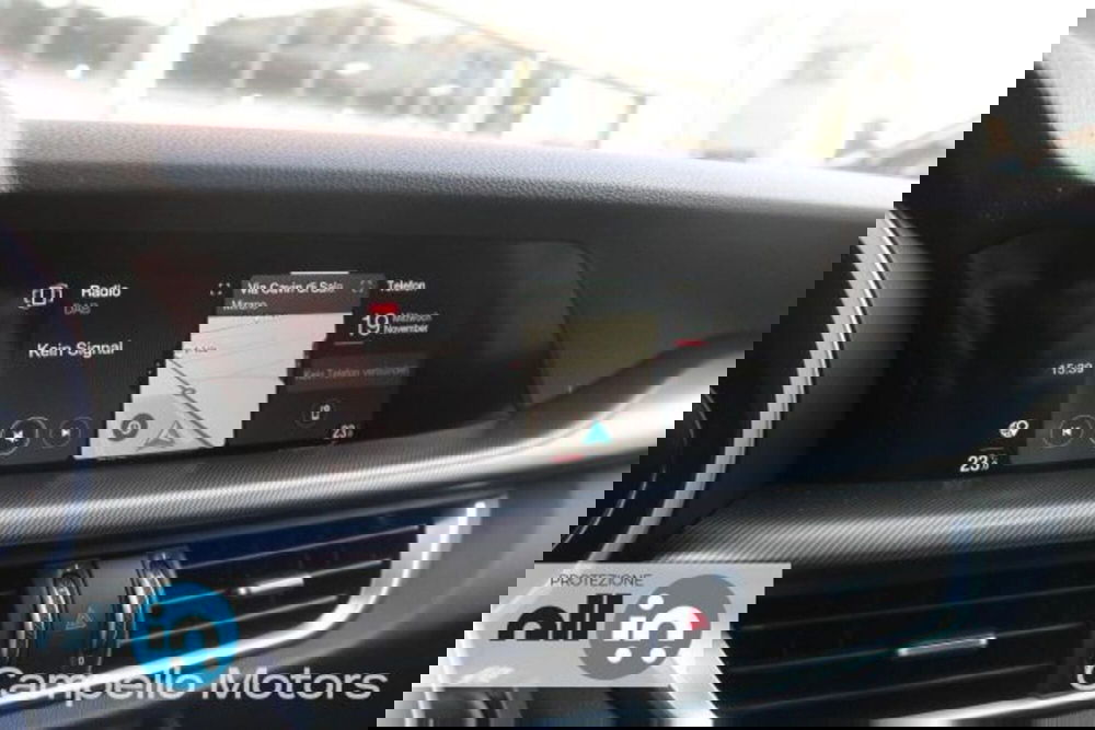 Alfa Romeo Stelvio nuova a Venezia (8)