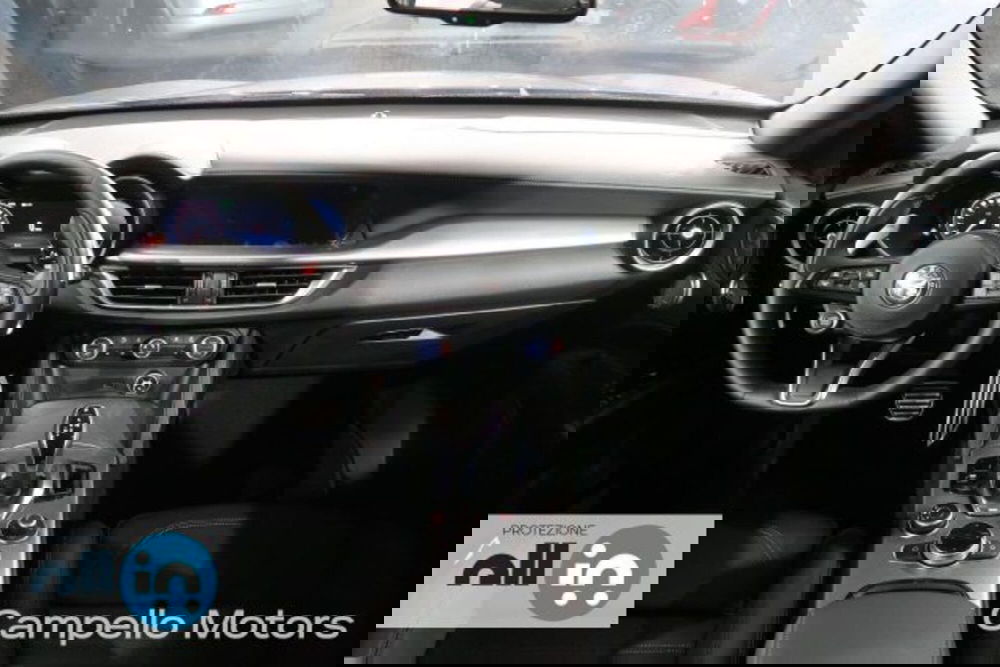 Alfa Romeo Stelvio nuova a Venezia (5)