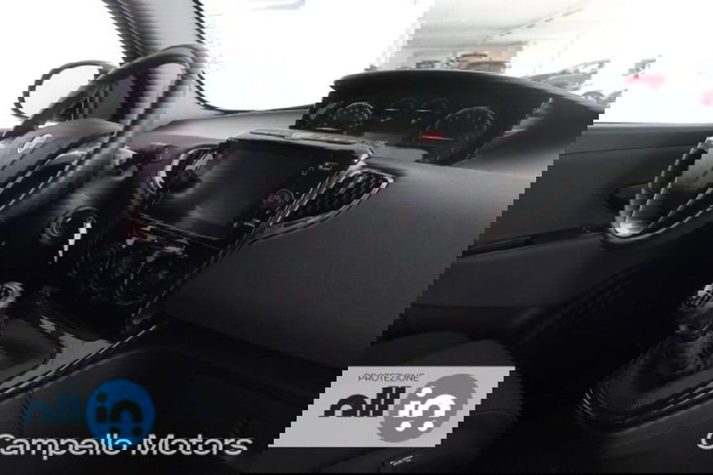 Lancia Ypsilon usata a Venezia (12)