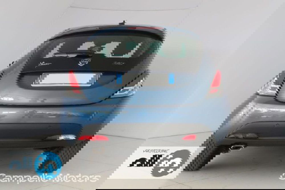 Lancia Ypsilon usata a Venezia (4)