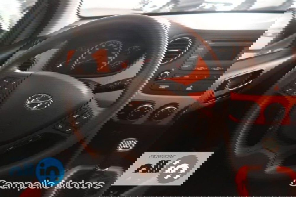 Hyundai i10 usata a Venezia (6)