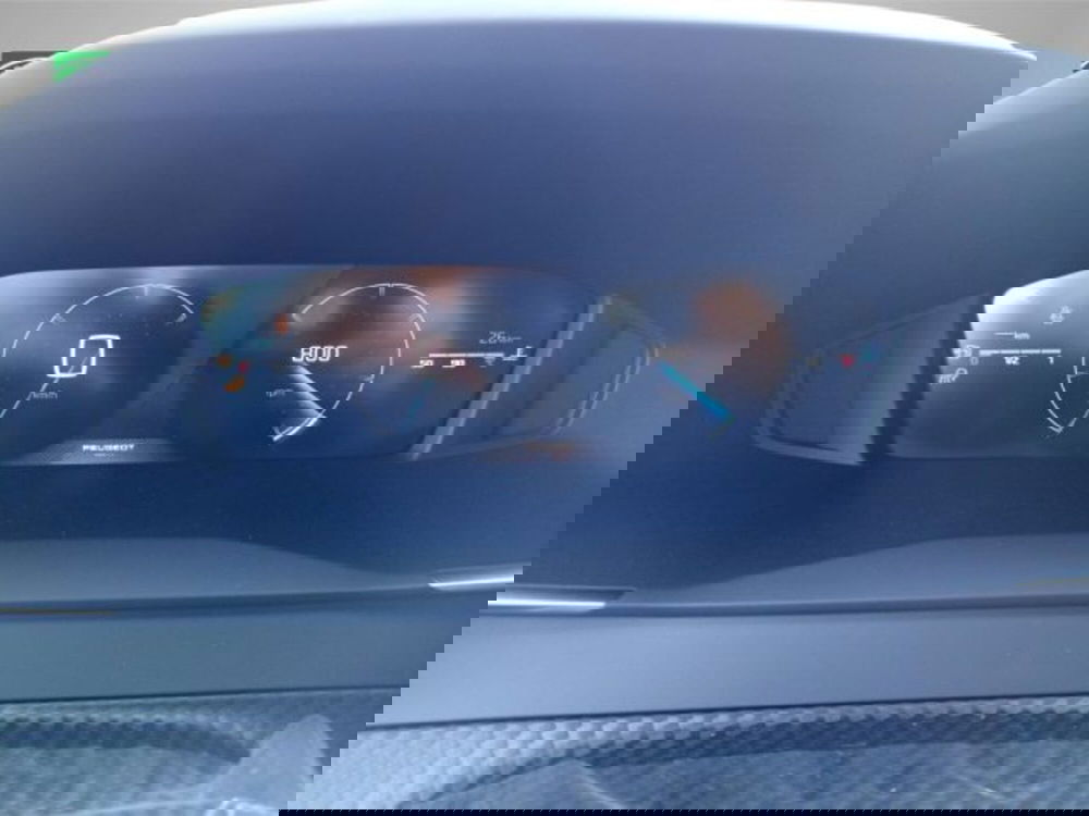 Peugeot 2008 nuova a Frosinone (11)