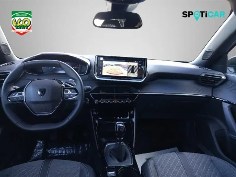 Peugeot 2008 nuova a Frosinone (11)