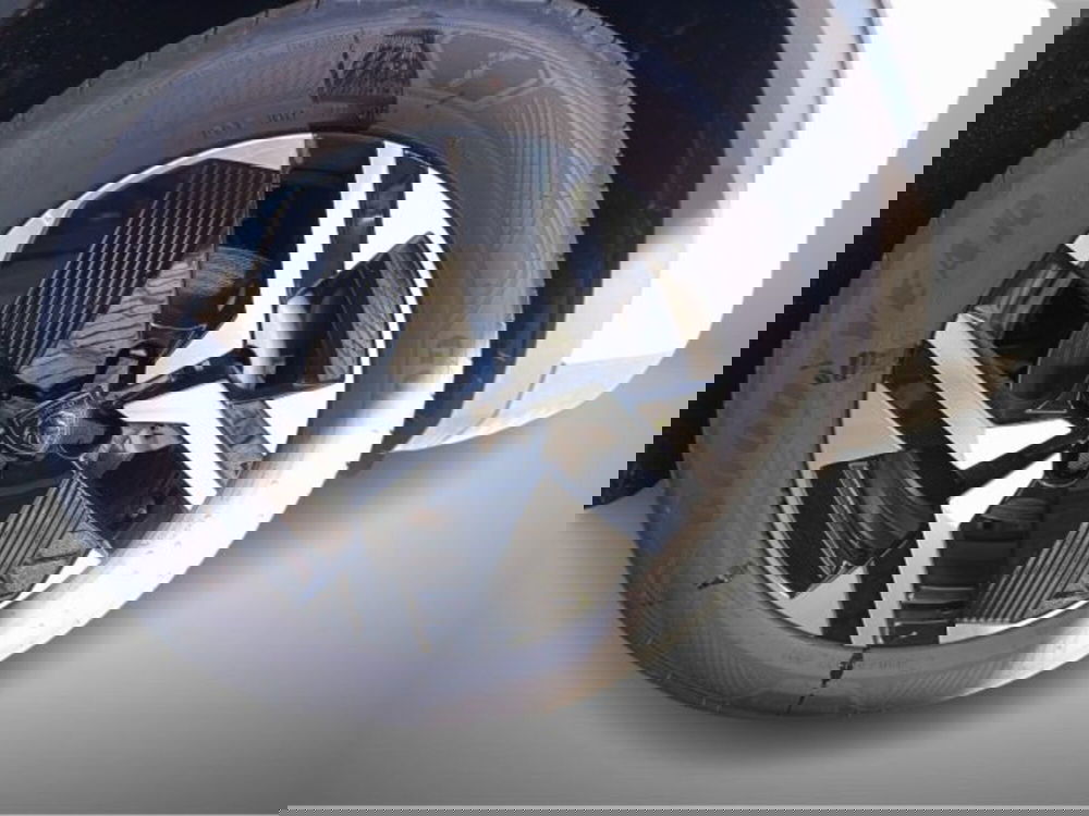 Peugeot 2008 nuova a Frosinone (15)