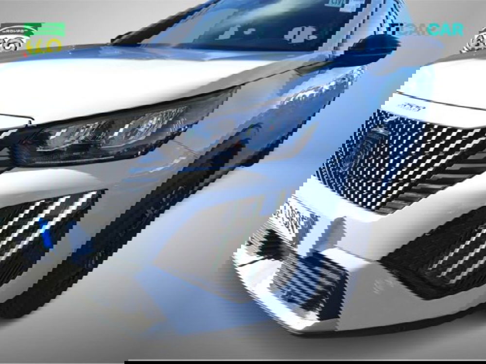 Peugeot 2008 nuova a Frosinone (16)