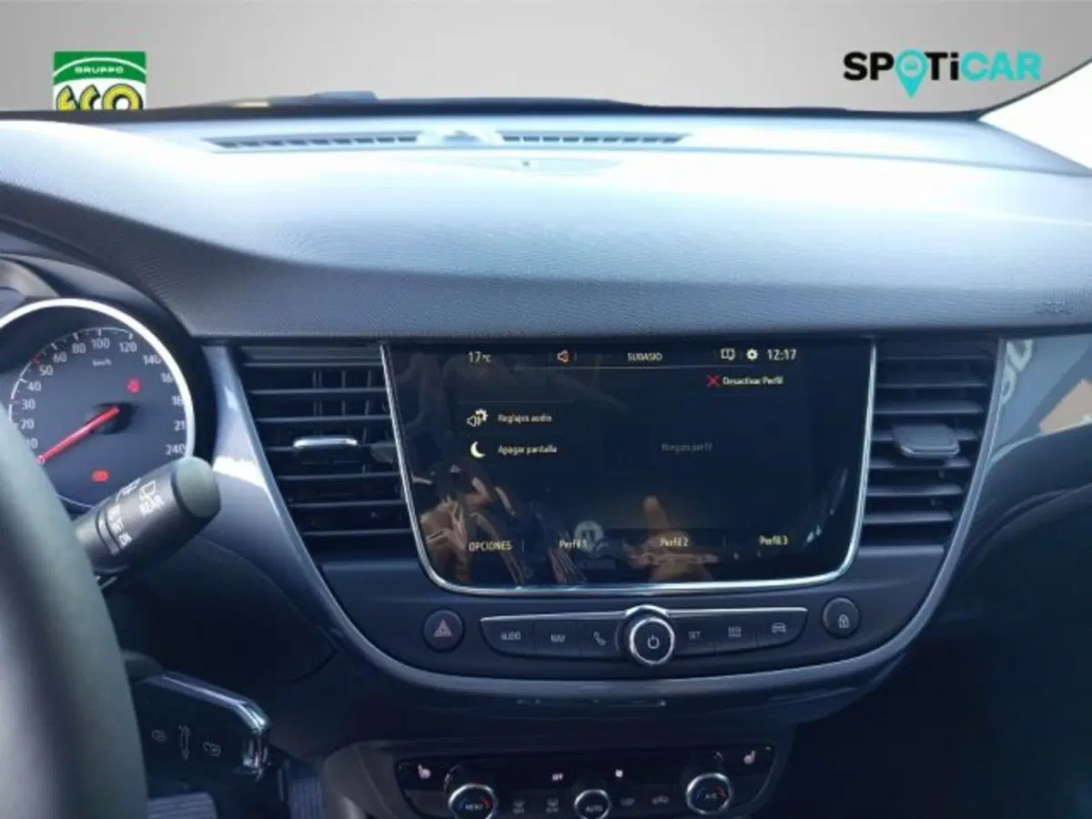 Opel Crossland nuova a Frosinone (11)
