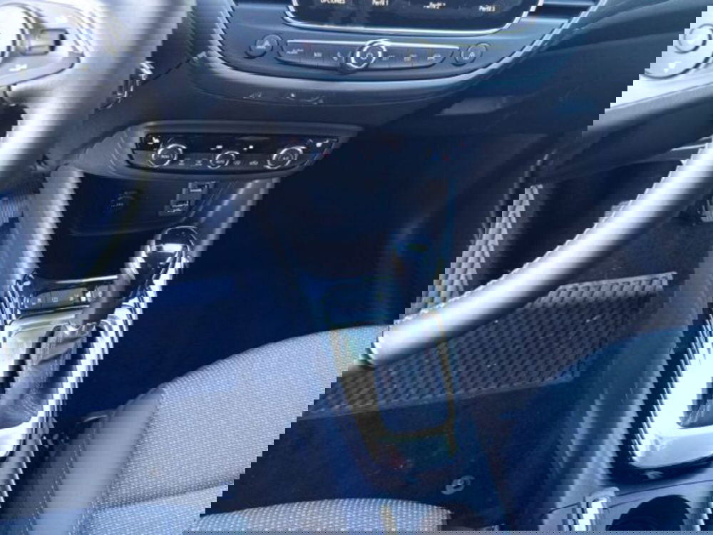 Opel Crossland nuova a Frosinone (13)