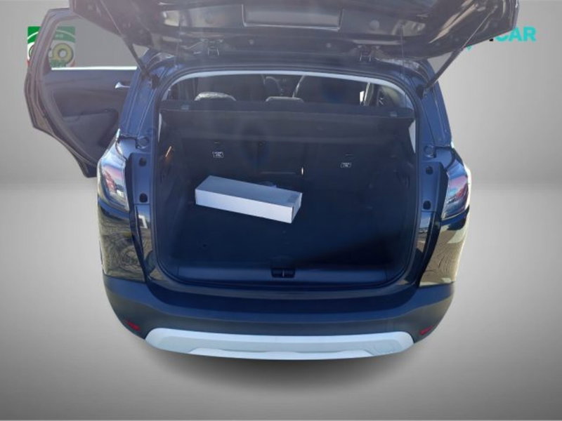 Opel Crossland nuova a Frosinone (17)