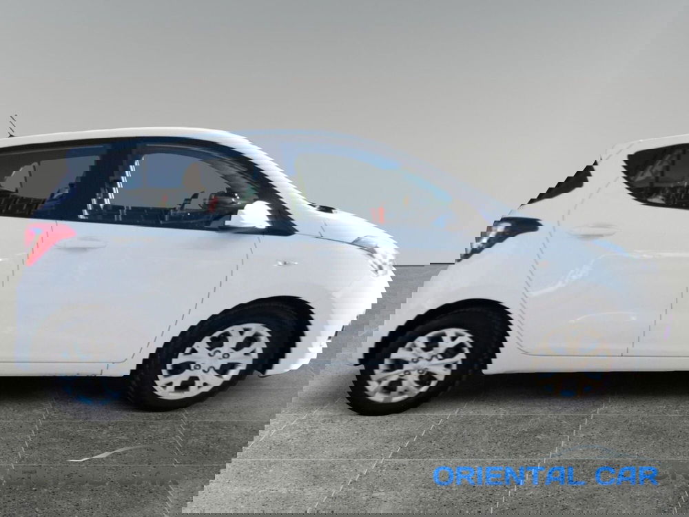 Hyundai i10 usata a La Spezia (5)