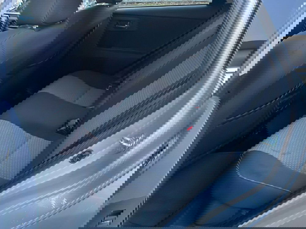 Toyota Auris Station Wagon usata a Piacenza (14)