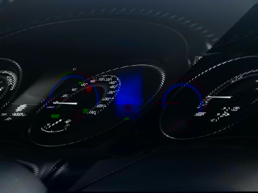 Toyota Auris Station Wagon usata a Piacenza (18)