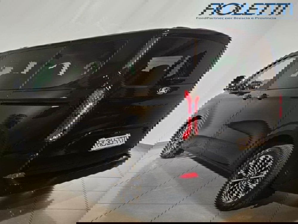 Ford Tourneo Custom nuova a Brescia (2)