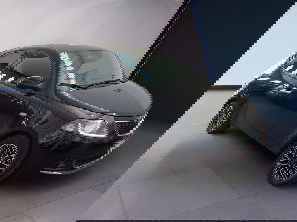 Lancia Ypsilon usata a Torino (3)