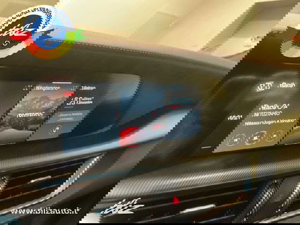 Alfa Romeo Stelvio usata a Udine (15)