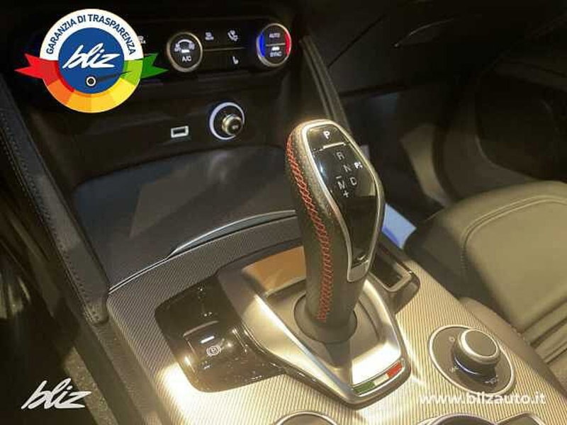 Alfa Romeo Stelvio usata a Udine (16)