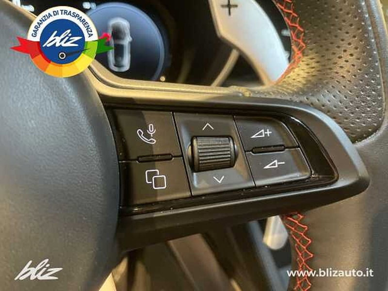 Alfa Romeo Stelvio usata a Udine (18)
