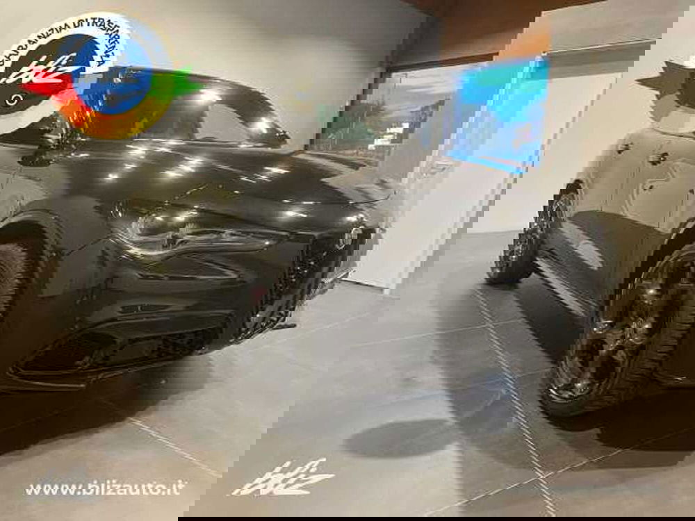 Alfa Romeo Stelvio usata a Udine (7)