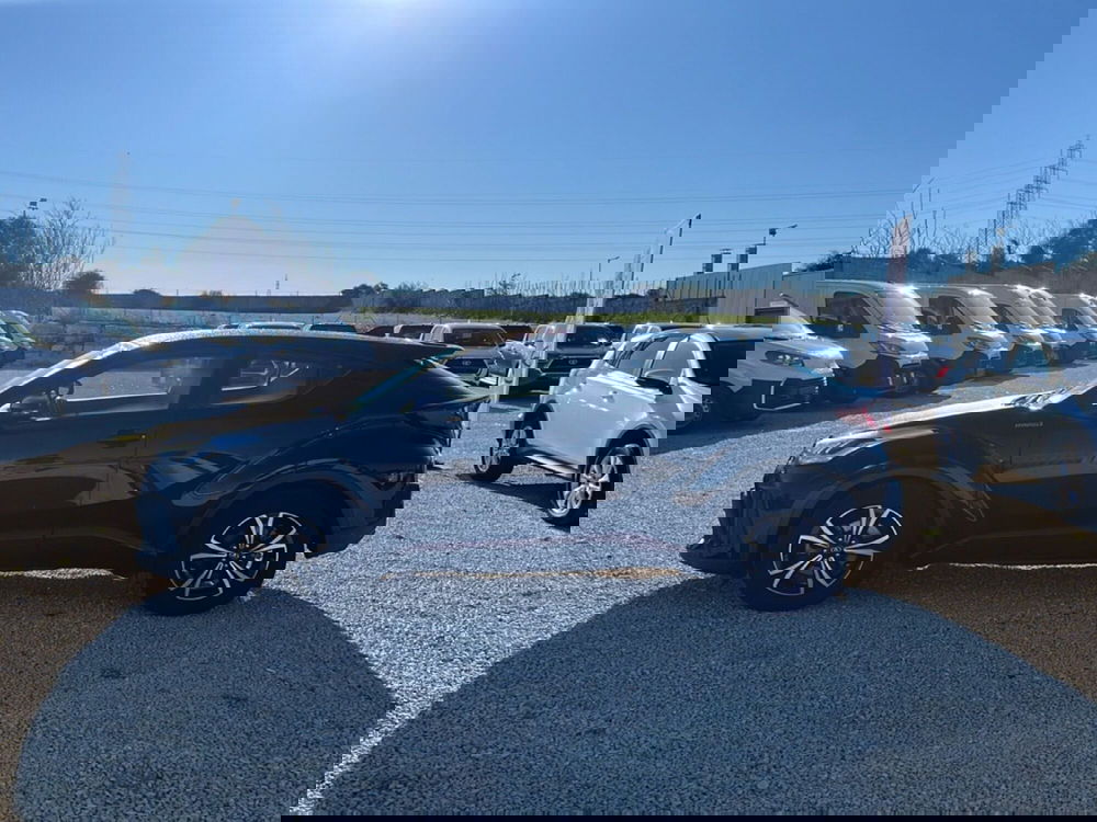 Toyota Toyota C-HR usata a Ragusa (3)