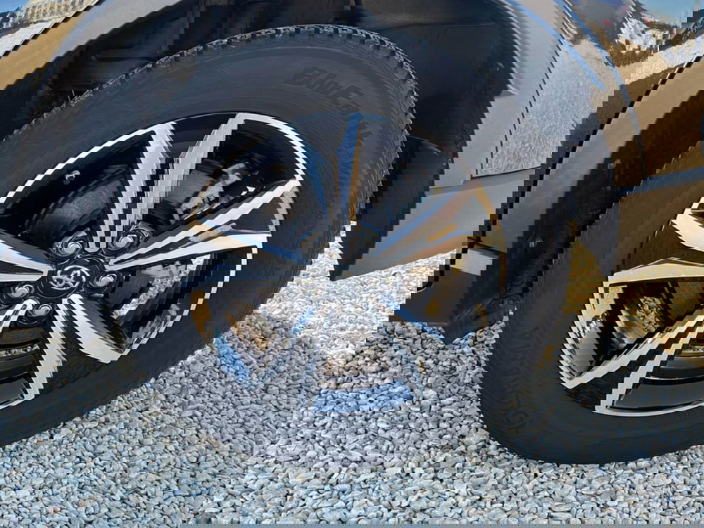 Toyota Toyota C-HR usata a Ragusa (6)