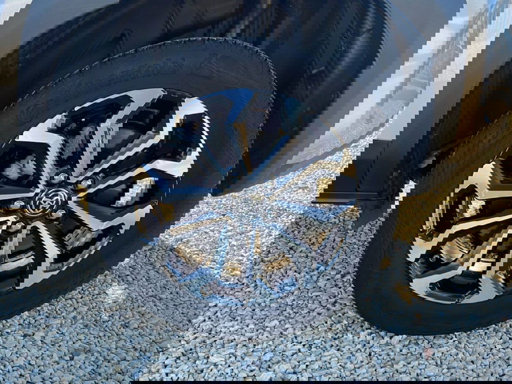 Toyota Yaris Cross usata a Ragusa (6)