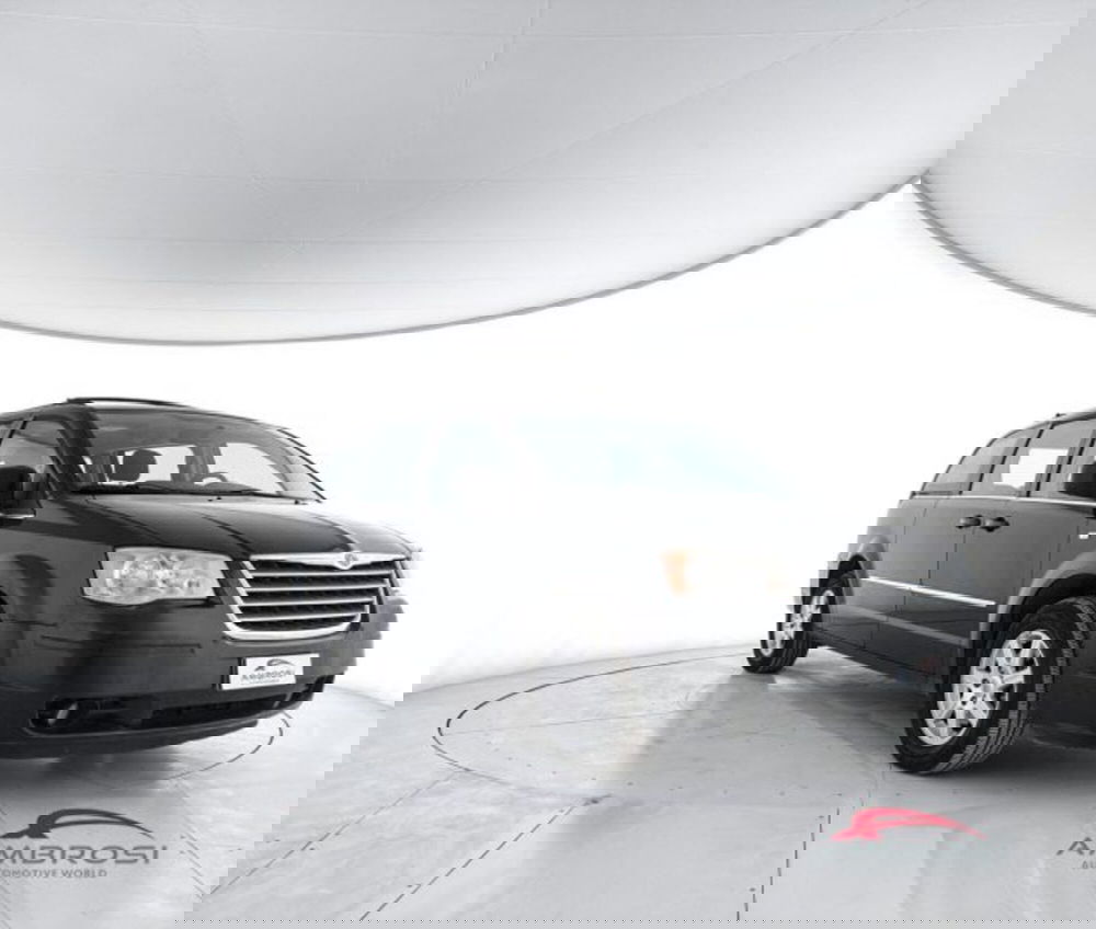 Chrysler Grand Voyager usata a Perugia (2)