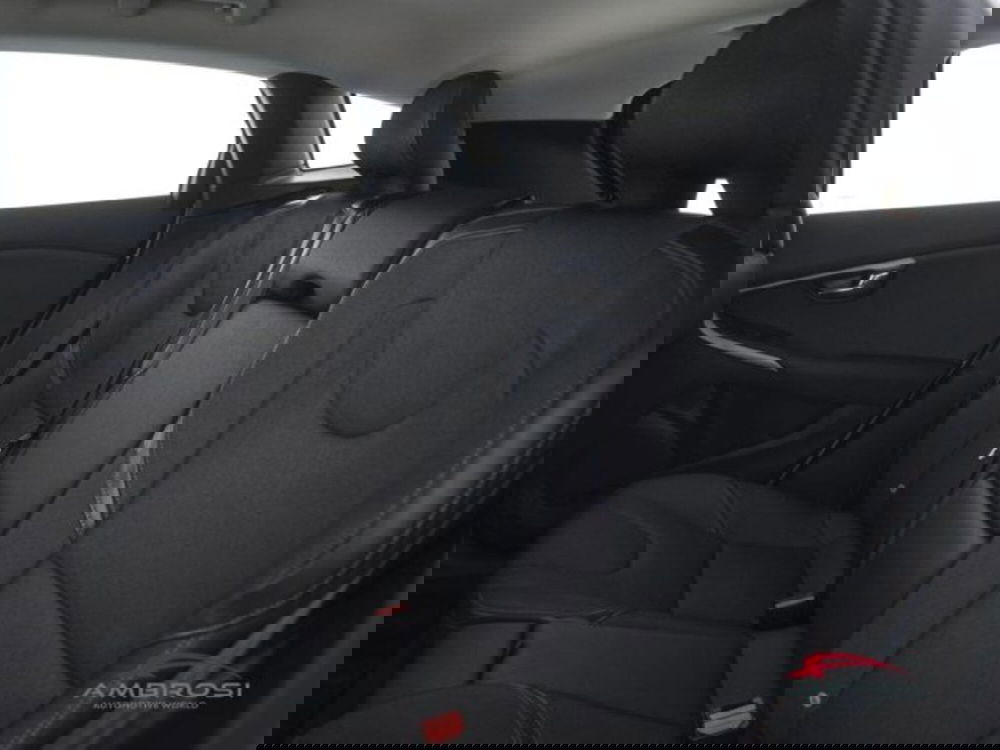 Volvo V40 Cross Country usata a Perugia (10)