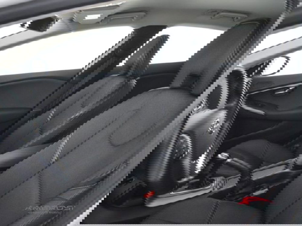 Volvo V40 Cross Country usata a Perugia (9)