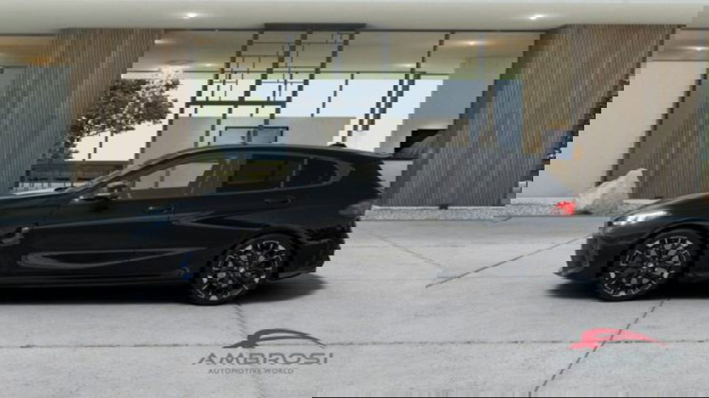 BMW Serie 1 nuova a Perugia (3)