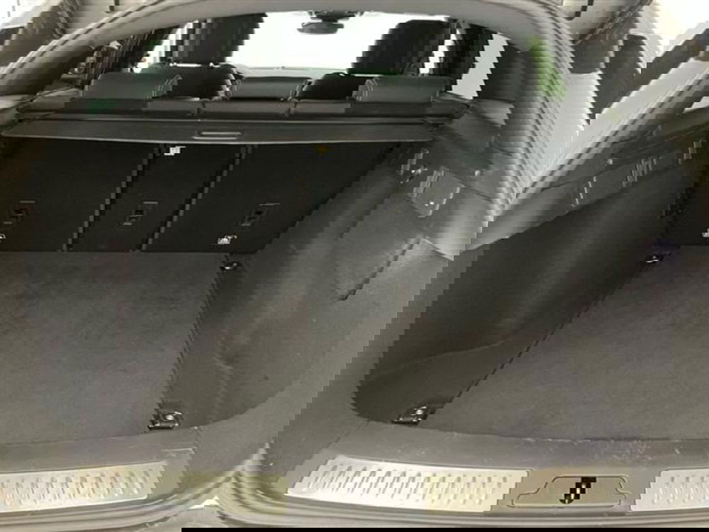 Land Rover Range Rover Velar usata a Como (18)