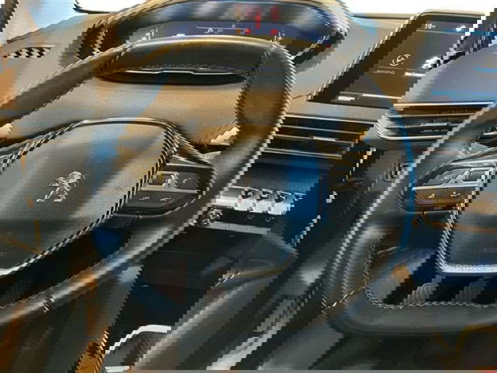 Peugeot 3008 usata a Como (16)