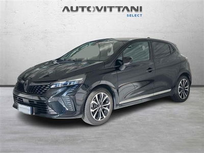 Renault Clio 1.0 tce Techno 90cv del 2025 usata a Como