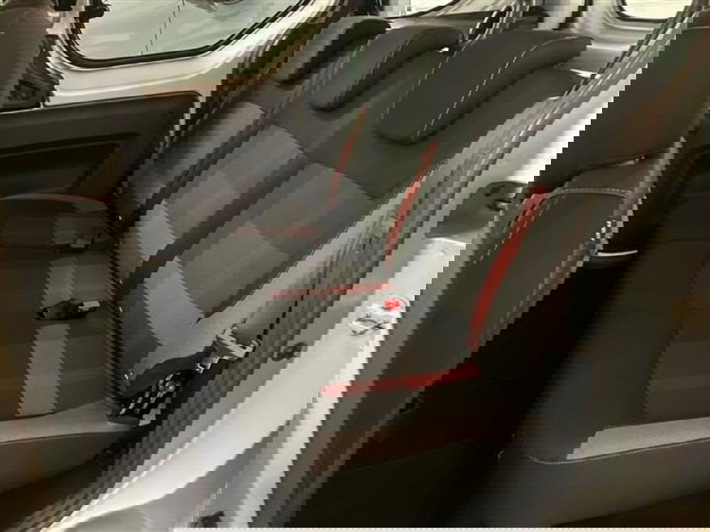 Dacia Dokker usata a Como (12)