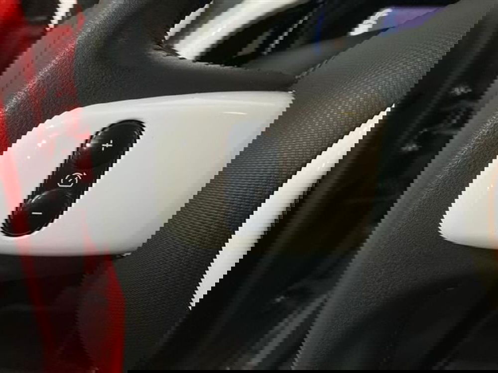 Renault Twingo usata a Como (18)