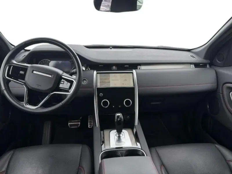 Land Rover Discovery Sport usata a Lecce (11)