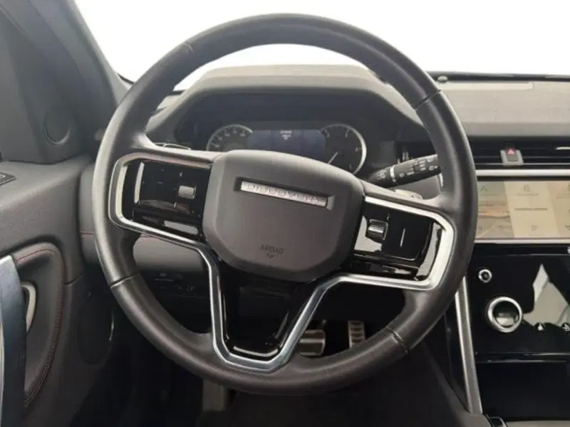 Land Rover Discovery Sport usata a Lecce (12)