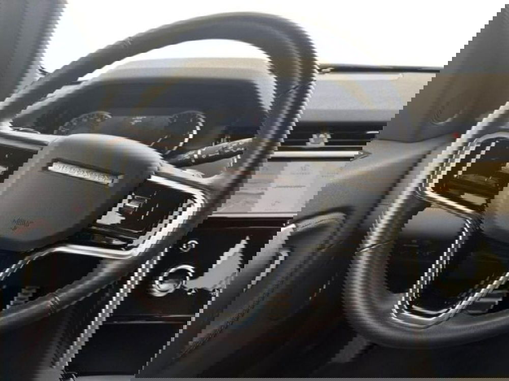 Land Rover Discovery Sport usata a Lecce (12)