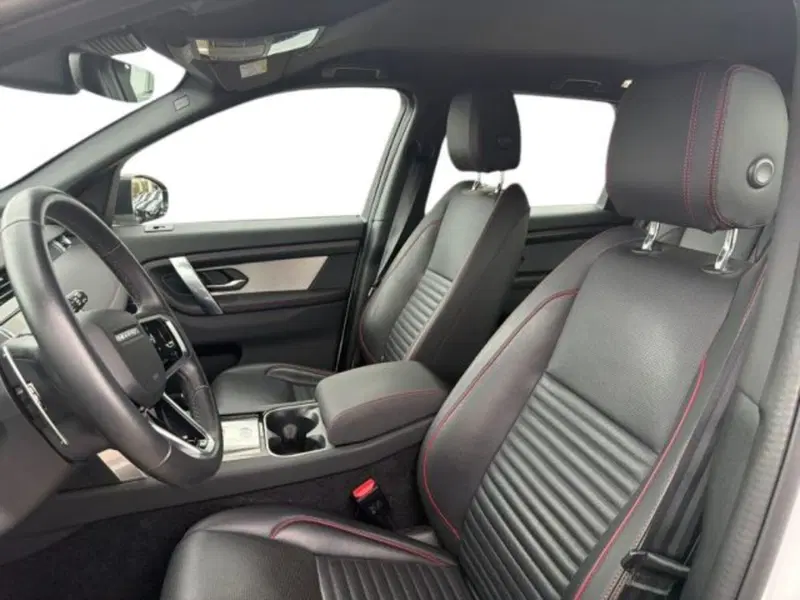 Land Rover Discovery Sport usata a Lecce (14)