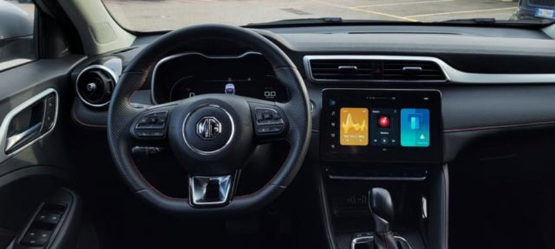 Mg ZS (2021-->) usata a Napoli (10)