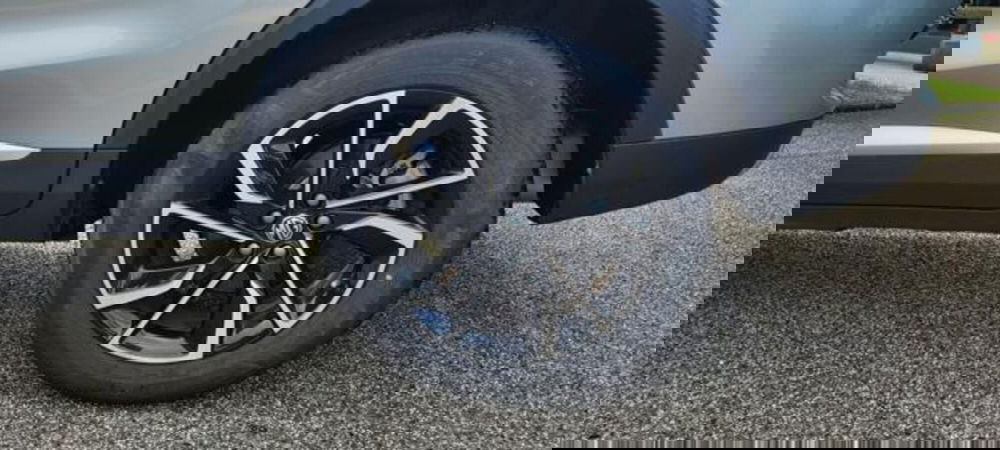 Mg ZS (2021-->) usata a Napoli (5)