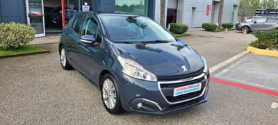 Peugeot 208 82 5 porte Active del 2018 usata a Monte di Procida