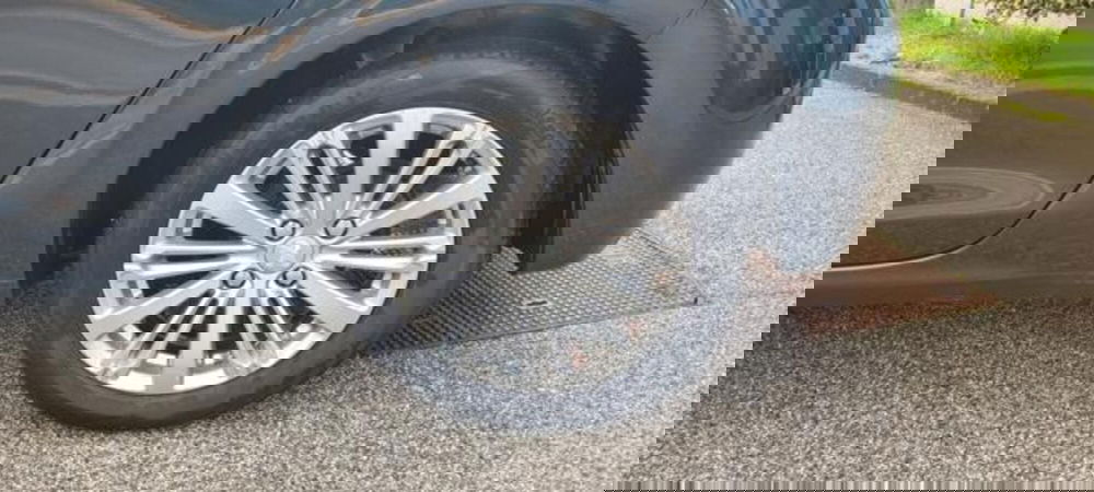 Peugeot 208 usata a Napoli (5)