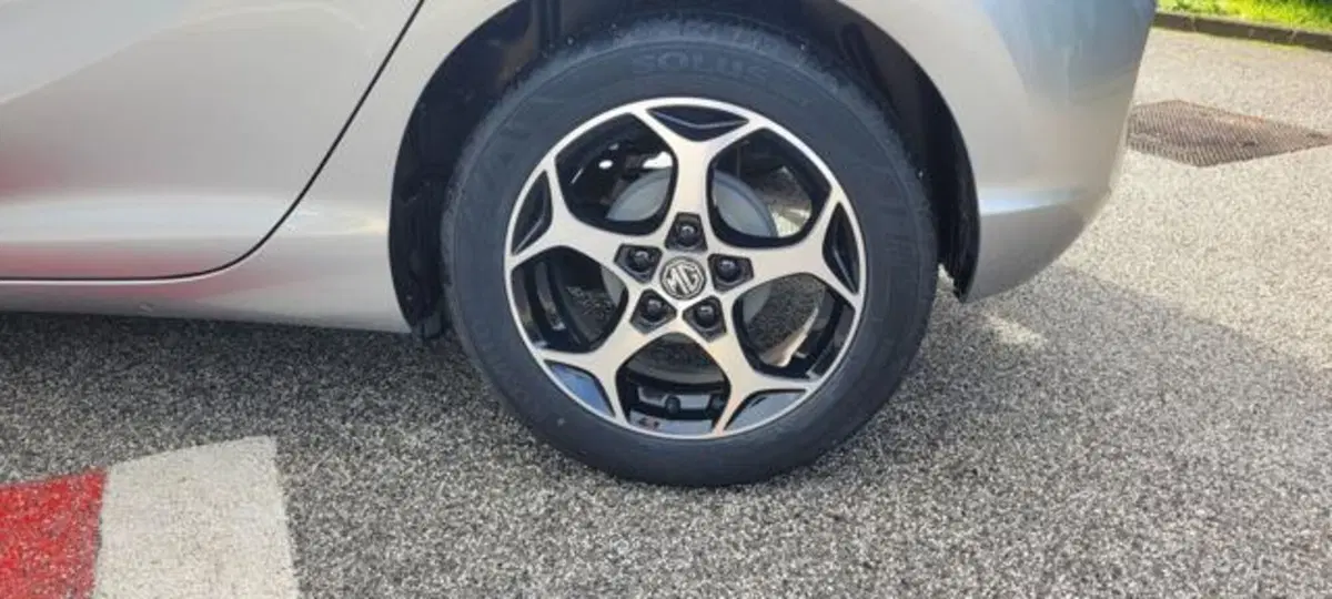 Mg MG3 usata a Napoli (5)