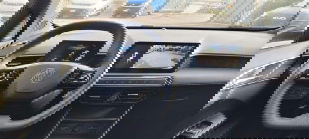 Mg MG3 usata a Napoli (8)