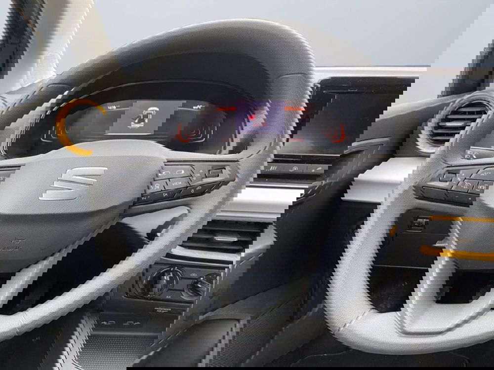 SEAT Arona usata a Milano (13)