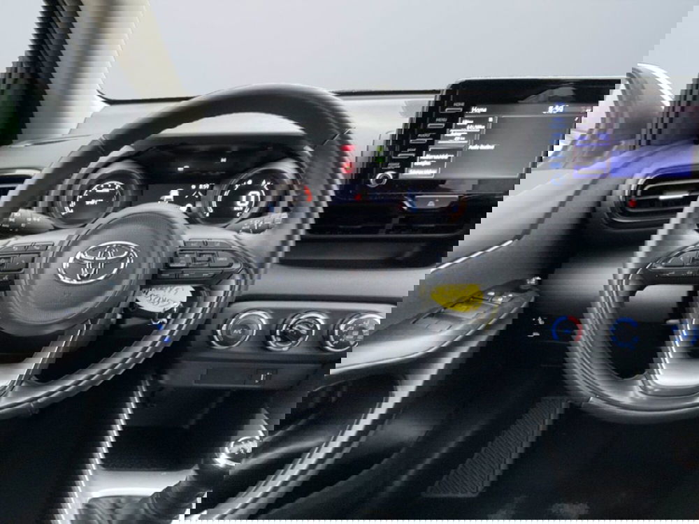 Toyota Yaris usata a Milano (13)