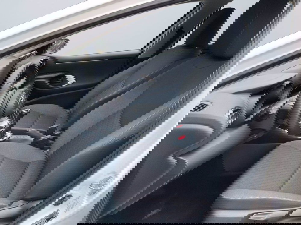 Toyota Yaris usata a Milano (9)