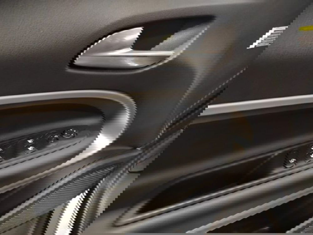 Jeep Avenger usata a Forlì-Cesena (18)