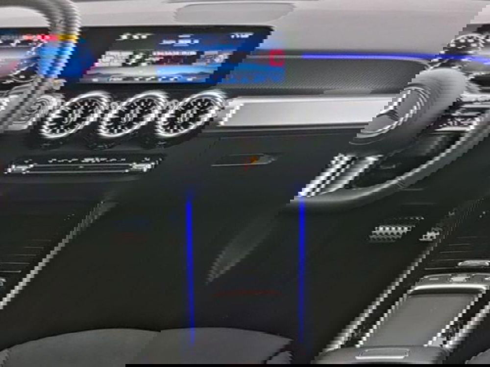 Mercedes-Benz GLB usata a Milano (6)