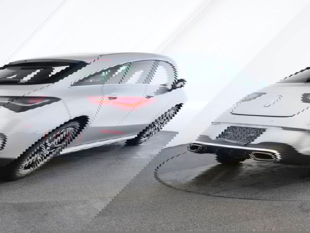 Mercedes-Benz CLA Shooting Brake usata a Milano (2)